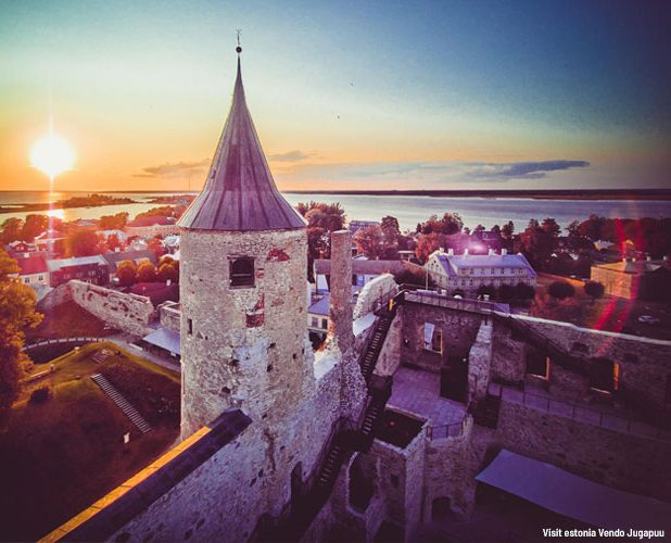 Haapsalun_linna_Visitestonia_Vendo_Jugapuu