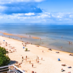 Jurmalan hiekkaranta kesällä