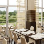 Hotellin Tesero ravintolasta on upeat maisemat