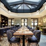 Sir Nikolain atrium katto ruokasalissa