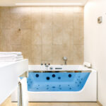 Esimerkkikuva Sviittien kylpyhuoneesta