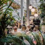 Hotellin sisäaukio