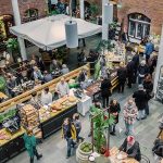 Hotellin sisäaukio