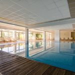 Hotellista löytyy myös sisäuima-allas