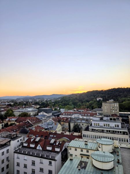 Nebotičnik - Ljubljana yläilmoista