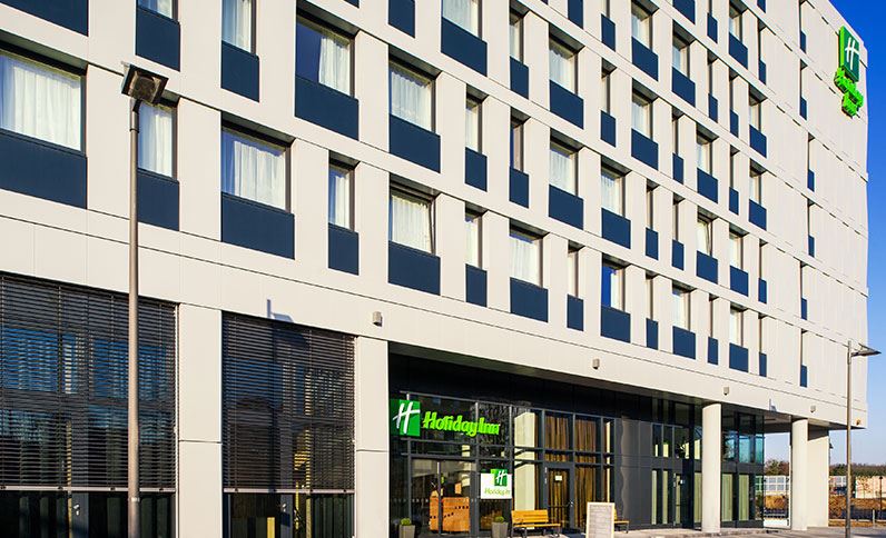 Hotel Holiday Inn Express Frankfurt Airport www.imt.fi