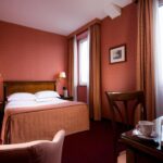 Ramada Naples, standard luokan parivuoteellinen huone