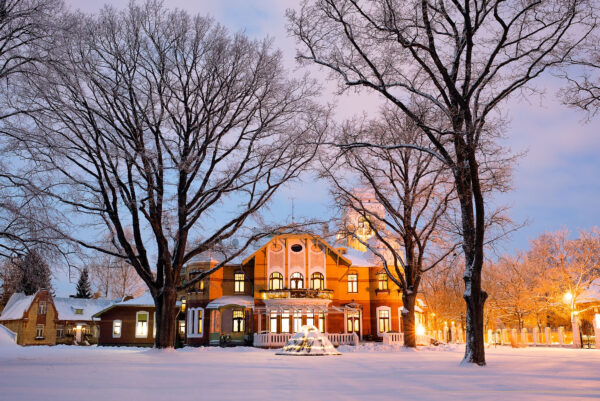 Pärnun hotellimatka + 1 yö Tallinnassa