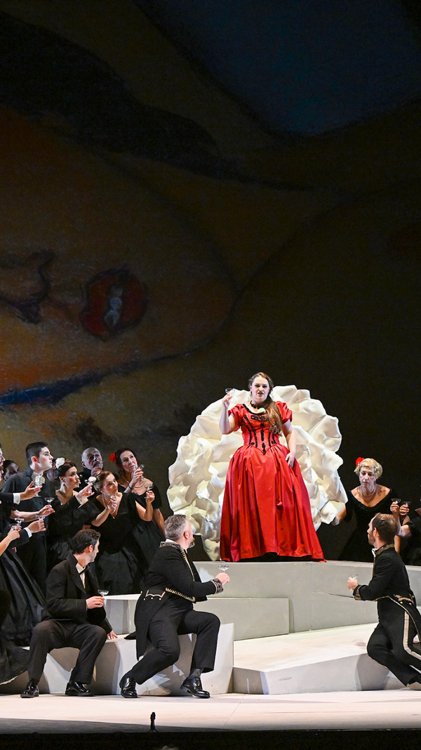 La Traviata_pysty (1)