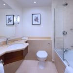 Delta Hotels by Marriott Edinburgh, kylpyhuone